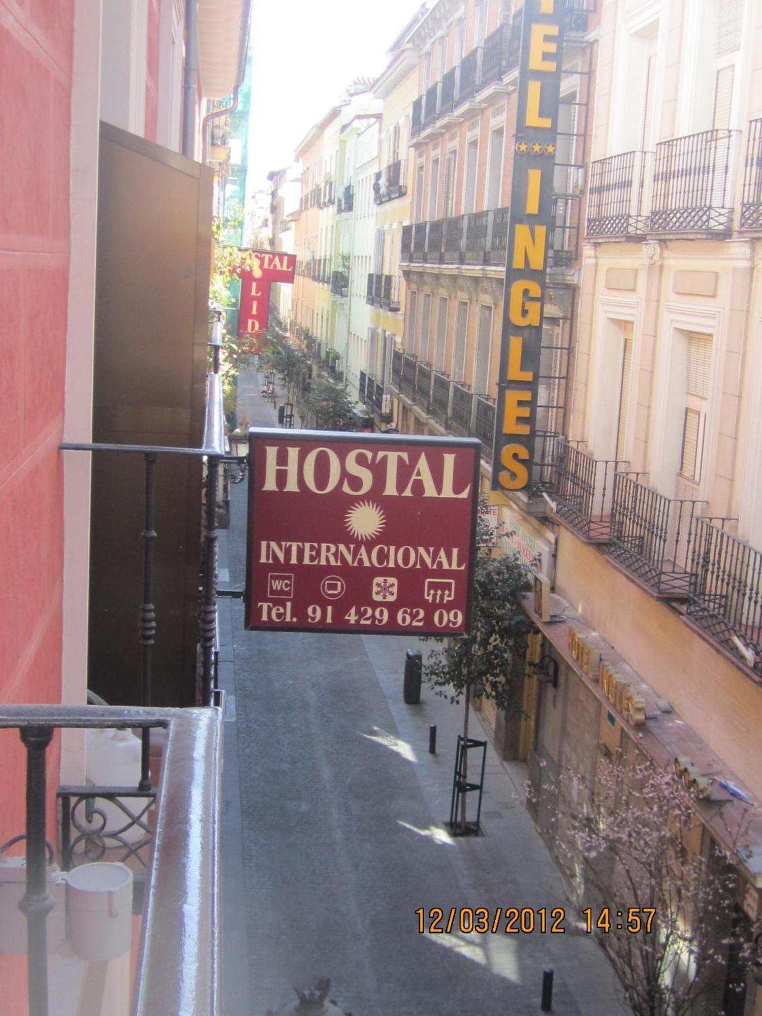 Hostal Internacional Madrid Exterior foto
