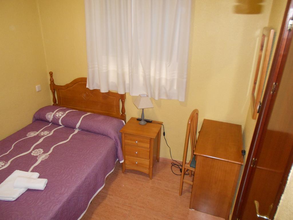 Hostal Internacional Madrid Exterior foto
